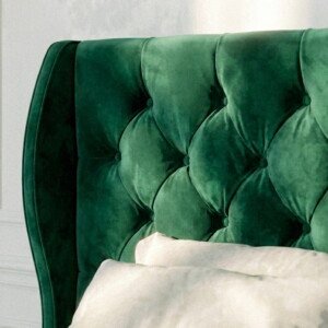 Charlotte Wingback Ottoman Divan Bed | Swaye