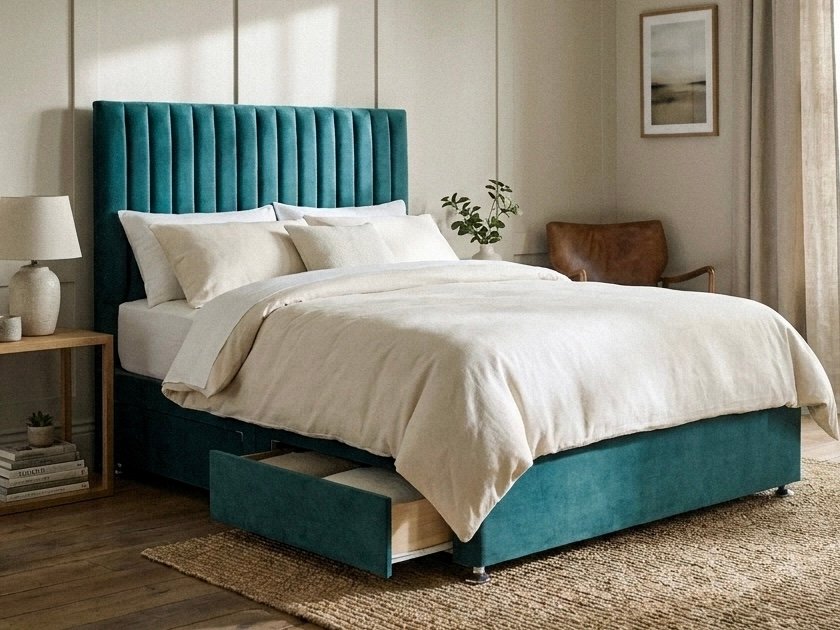 Rapunzel Line Panel Divan Bed | Swaye