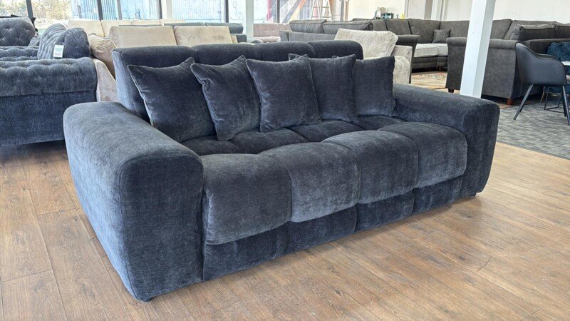 Jacob Sofa – 3 Seater | Swaye
