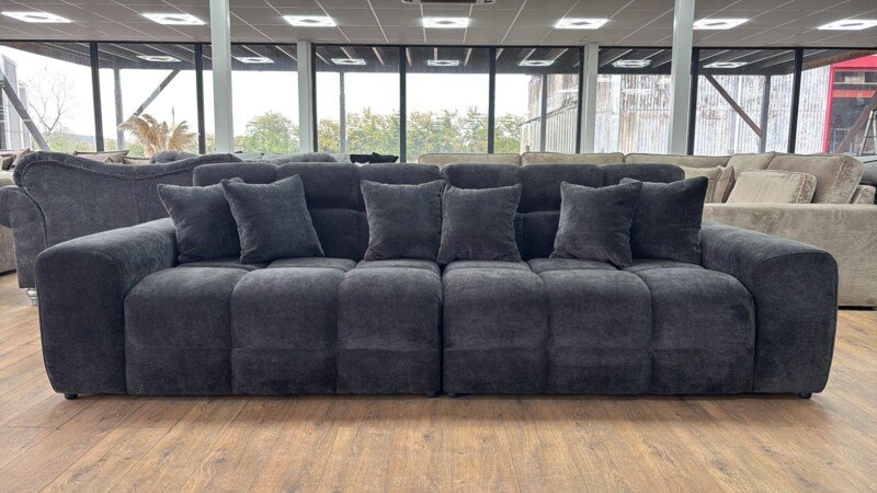 Jacob Sofa – 4 Seater | Swaye